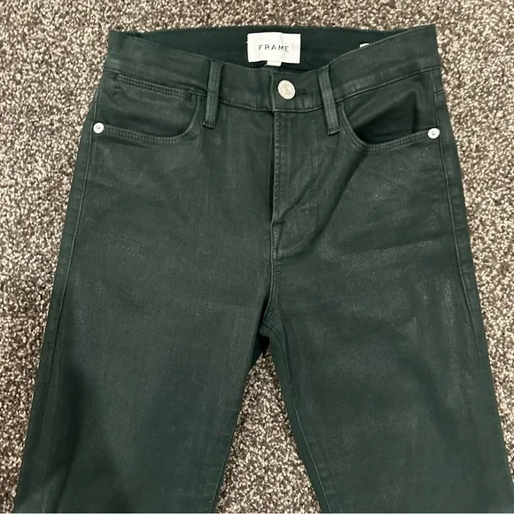 FRAME Le High Straight leg jeans | Raw Stagger Coated Jeans -green pine - Picture 6 of 14